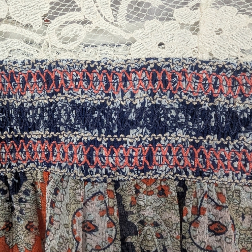 Miss Me Medium Boho Blouse Navy/Orange/Cream Lace Shoulders V-Neck - Picture 9 of 12